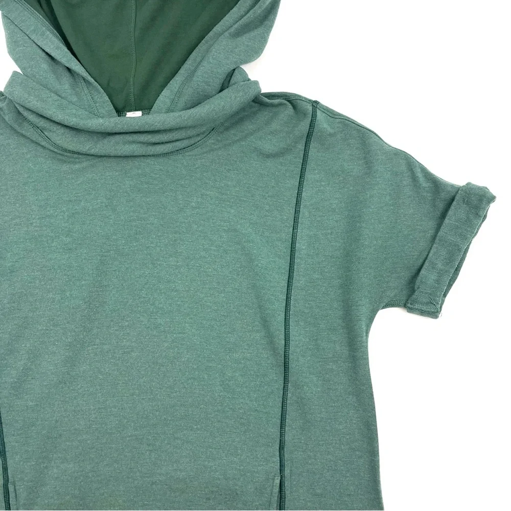 Lululemon Women’s Serenity Hoodie Pullover Green Short Sleeve W3E32S